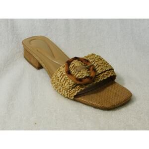 W645 Easy Spirit Natural Gatlin2 Leather Sandals Size 9 M